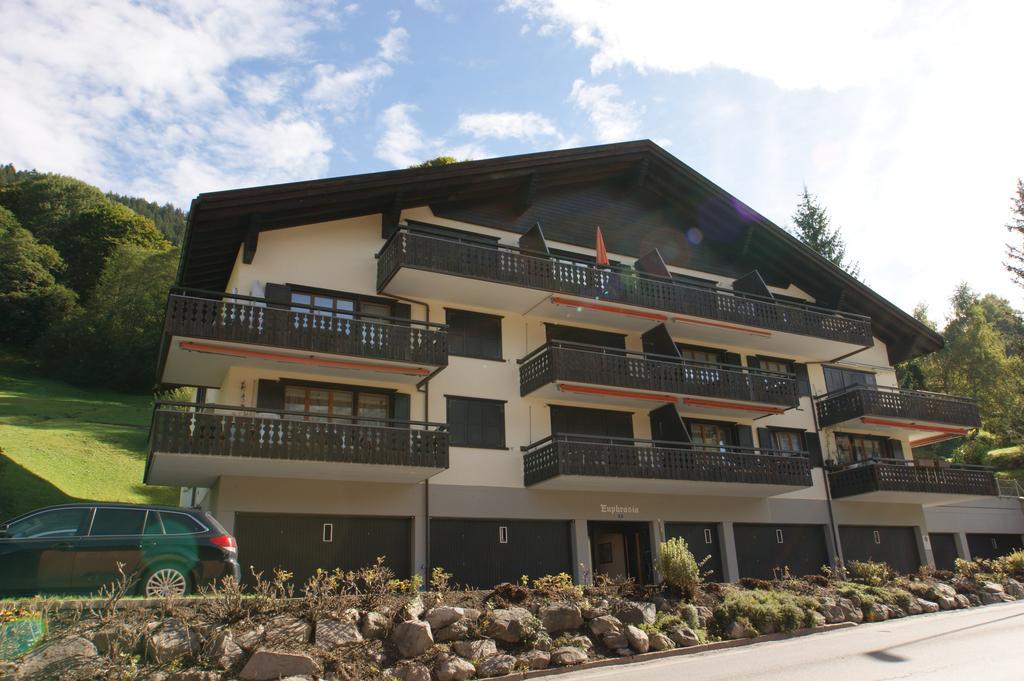 Haus Euphrasia Klosters-Serneus Exterior foto